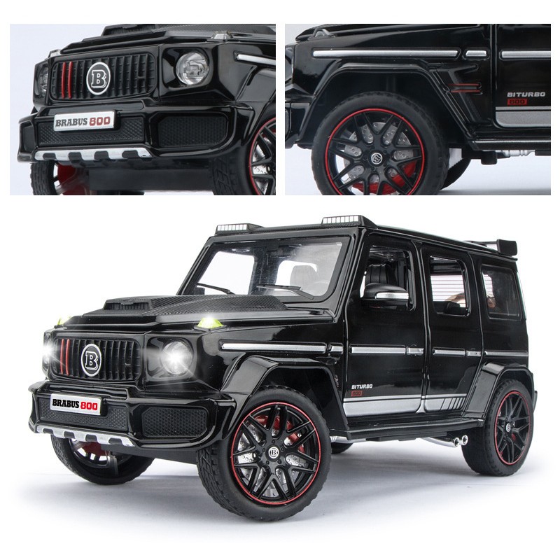 Коллекционная модель автомобиля Mercedes-Benz G63 Brabus 800 Black 1:24 на пьедестале