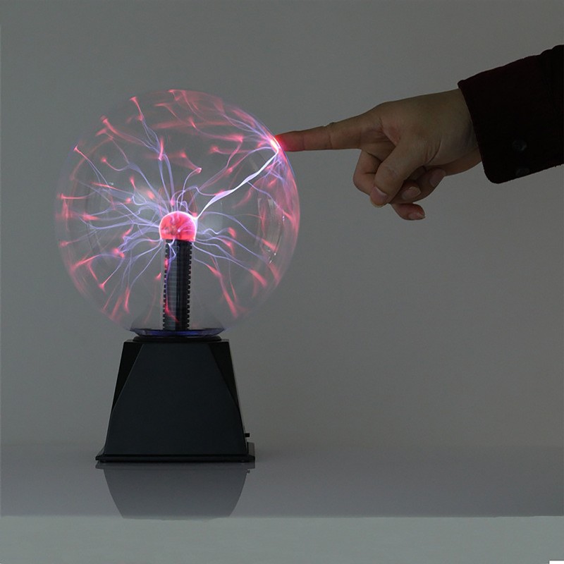 Tesla plasma ball with lightning bolts 16 cm Black