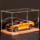 Модель автомобіля Rolls-Royce Spectre 1:24 з підсвіткою та функціональними деталями на п'єдесталі