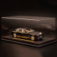 Модель автомобіля Rolls-Royce Phantom 1:24 з підсвіткою та функціональними деталями на п'єдесталі