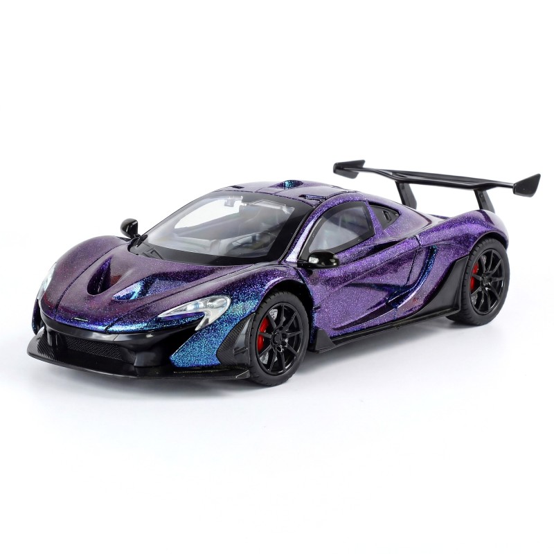 Модель автомобиля McLaren P1 1:24 со звуком, подсветкой и функциональными деталями на пьедестале
