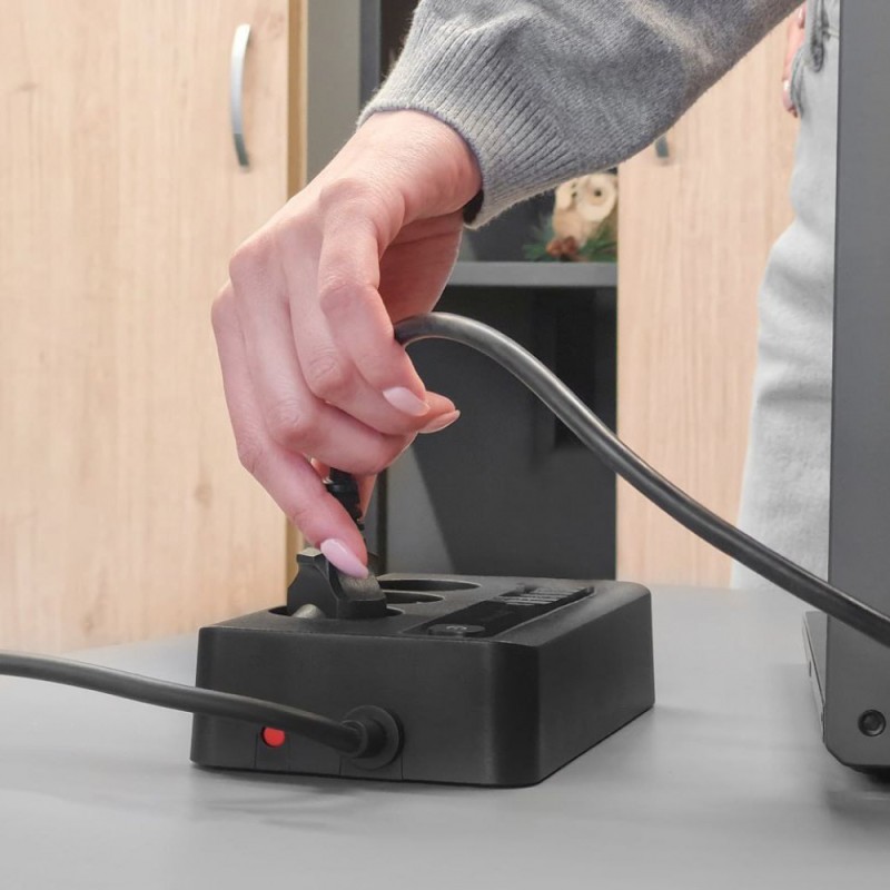 Сетевой фильтр Proove Power Socket PD-03 (3 розетки + 5 USB + 1 Type-C 20W) 2М black